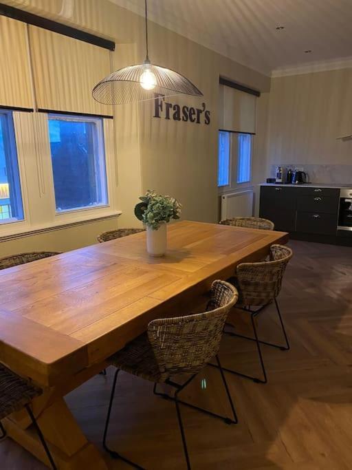 Frasers Apartment กอลส์พี ภายนอก รูปภาพ